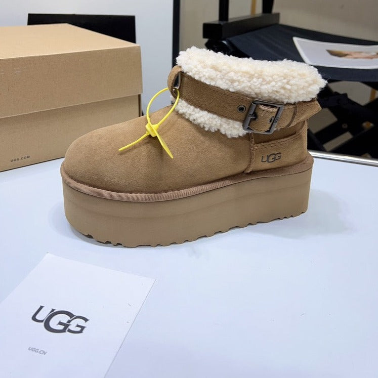 נעלי פלטפורמה UGG