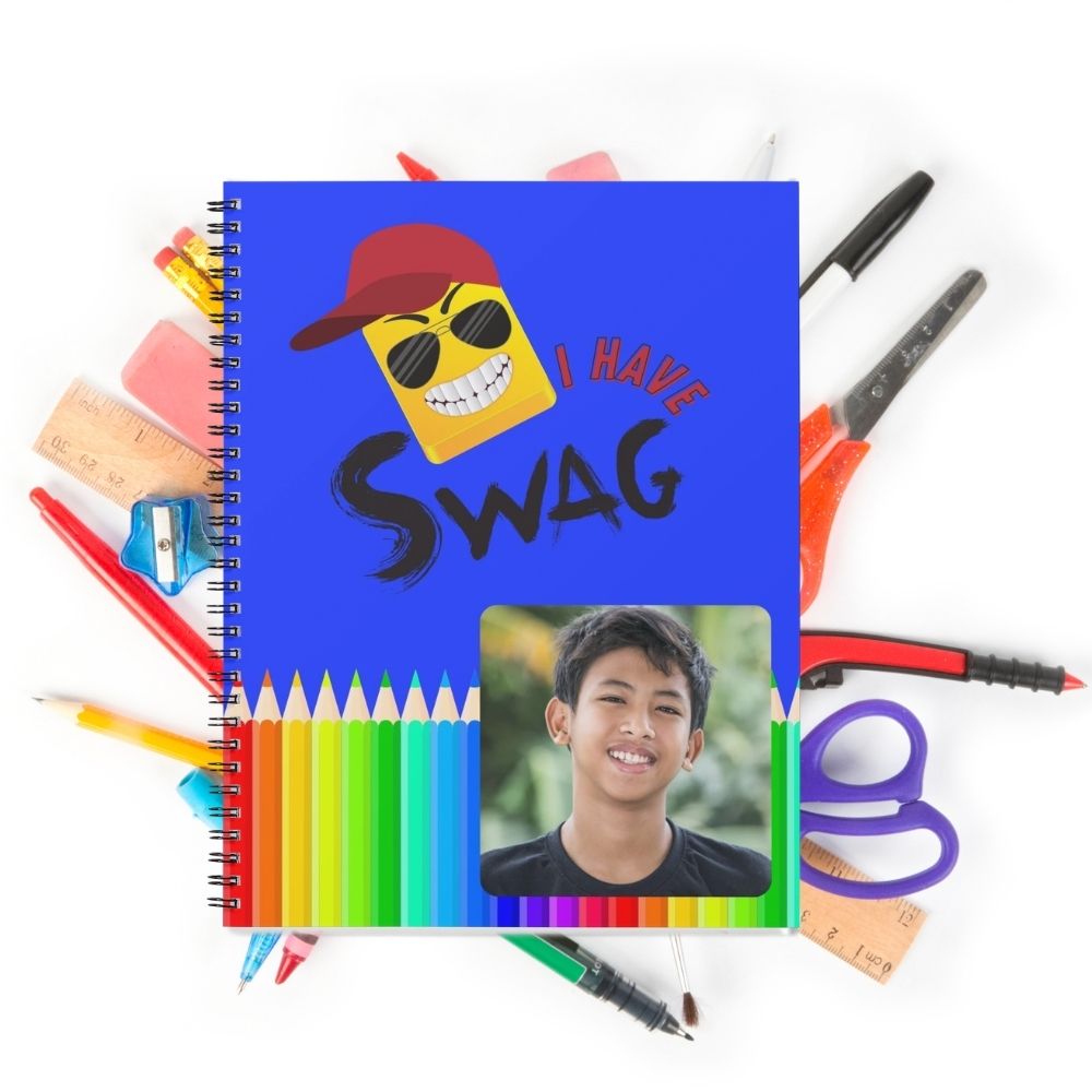 קאבר מחברת צבעוני עם תמונה אישית ועיצוב SWAG


