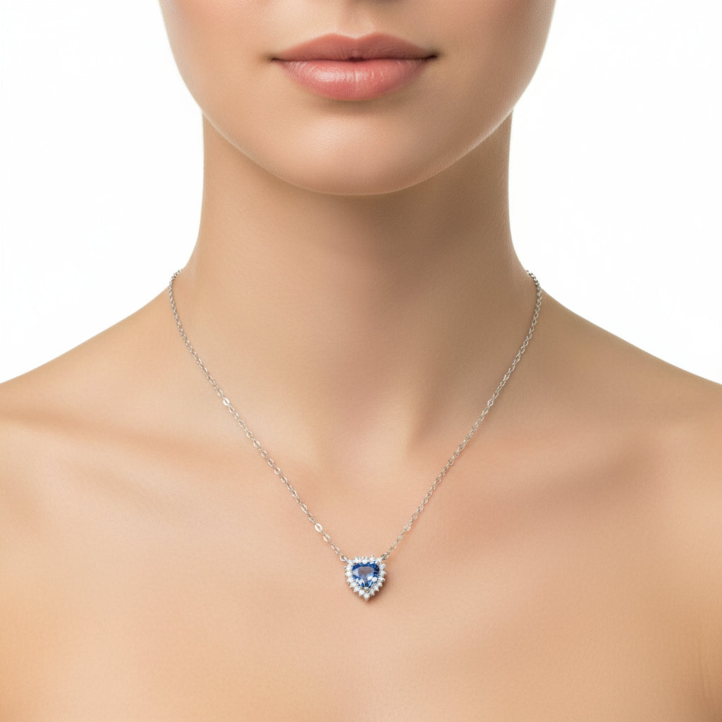 שרשרת כסף 925 לב משובץ זירקונים - זמינה בצבע לבן או כחול